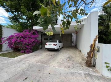 Casa en condominio de 3 habitaciones, Mérida · Casa en San Gabriel Tulipanes en La Zona de Cholul