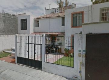 Casa de 2 habitaciones, Irapuato · Las Brisas Irapuato