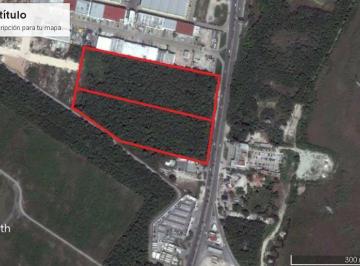 Terreno / Lote · 24084m² · Lote Comercial en Venta Cerca del Aeropuerto, Sobre Av Luis Donaldo Colosio.