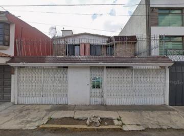 Casa de 4 habitaciones, Toluca · Venta de Casa en Toluca de Lerdo Estado de Mexico