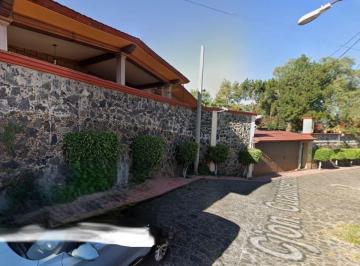 Casa de 3 habitaciones, Xochimilco · Casa en Venta en Sta. María Tepepan, Xochimilco