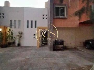 Casa · 189m² · 3 Recámaras · 2 Estacionamientos · Casa Amueblada en Renta Villas Vicenza Celaya