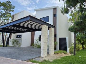 Casa de 4 habitaciones, Cancún · Estrena Divina Casa 4 Hab y Alberca en Lagos del Sol