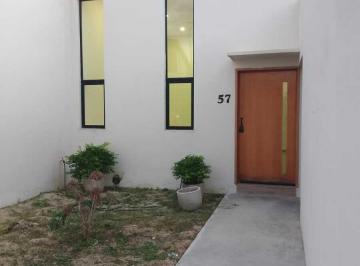 Casa de 3 habitaciones, Conkal · Casa de un Piso en Venta