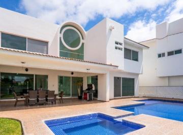 Casa de 4 habitaciones, Atlatlahucan · Se Vende Casa en Lomas de Cocoyoc, Morelos.