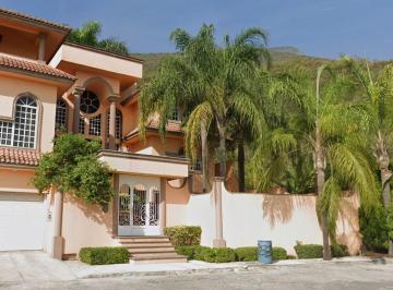 Casa en Venta de 5 habitaciones Las Cumbres 2 Sector C · ¡Remate en Cumbres 20. Sector! Casa a Mitad de Precio Oportunidad Única