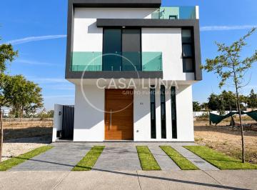 Casa en condominio de 3 habitaciones, Zapopan · Hermosa Casa en Venta en Parques Vallarta