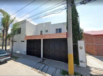 Casa de 3 habitaciones, León · Venta de Casa El Condado Plus, León, Guanajuato.