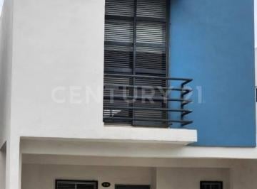 Casa · 140m² · Casa en Renta en Privadas Diamante Escobedo