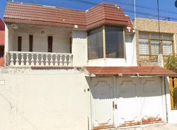 Casa de 3 habitaciones, Iztapalapa · Casa en Venta en Colonia Real del Moral Iztapalapa Ciudad de Mexico