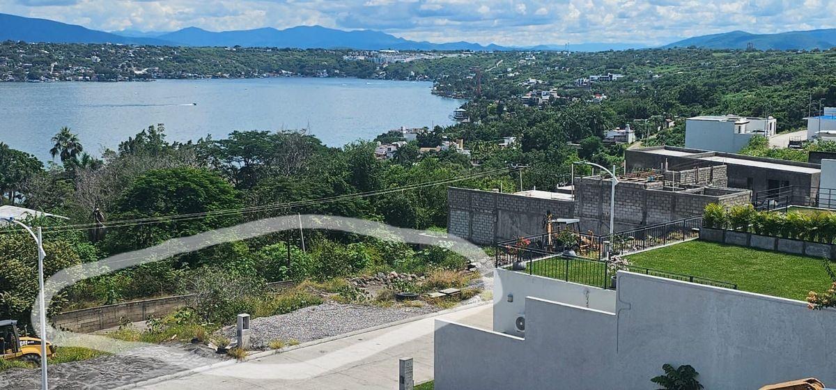 Terreno en Venta Tequesquitengo