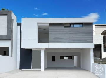 Casa de 3 habitaciones, Chihuahua · Casa en Venta Condesa Rejon Frente a Parque, Zona Reliz