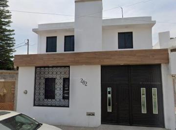 Casa de 4 habitaciones, Corregidora · Excelente y Hermosa Casa en Paseo de Bonn, Tejeda, El Pueblito Querétaro, Qro.
