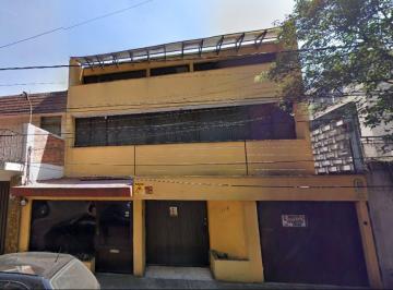 Casa de 4 habitaciones, Coyoacán · Oportunidad Remato Casa en Calle Cerro Zacayuca Col. Campestre Churubusco, Coyoacán. Cdmx.