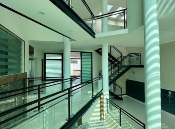 Casa de 3 habitaciones, León · Casa en Venta en Gran Jardín (Jardín Inglés)