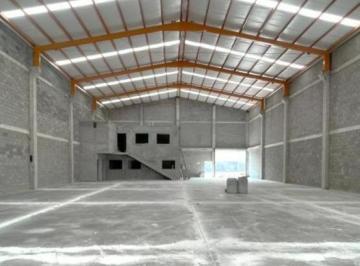 Bodega comercial · 930m² · Bodega Industrial en Santa Catarina