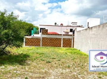 Terreno / Lote · 250m² · Terreno en Venta en Fraccionamiento Residencial Haciendas de Tequisquiapan
