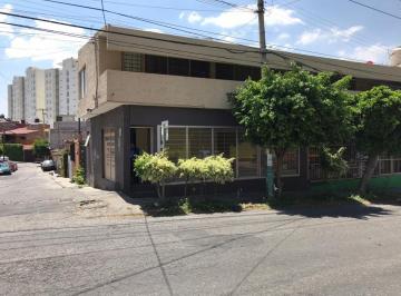 Edificio , Cuernavaca · Vendo Edificio Pequeño con Locales y 3 Deptos Pequeños, del Empleado