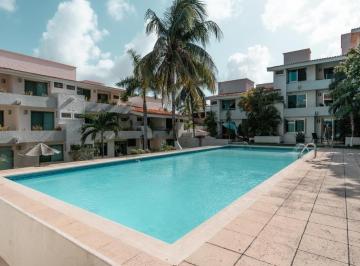 Departamento · 180m² · 3 Recámaras · 2 Estacionamientos · Venta de Departamento en Residencial Campestre