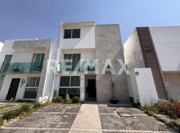 Casa en condominio · 247m² · 3 Recámaras · 2 Estacionamientos · Casa en Venta | Vista Márquez, Lomas de Angelópolis - (4)