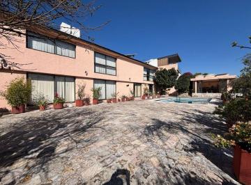Casa de 5 habitaciones, Miguel Hidalgo · Casa en Venta Lomas de Chapultepec
