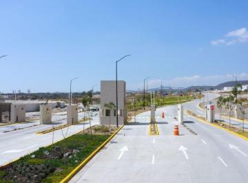 Terreno / Lote · 107m² · Terreno a 5 Min de Anahuac Queretaro 107 m² en Exclusivo Fraccionamiento Residencial