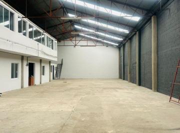 Bodega comercial , Naucalpan de Juárez · ¡En Renta Atractiva Bodega de 763 m Cuadrados Ubicada en La Mejor Zona de Naucalpan!