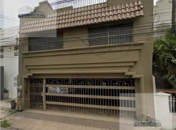 Departamento · 300m² · 3 Recámaras · 1 Estacionamiento · Departamento en Renta en Monterrey