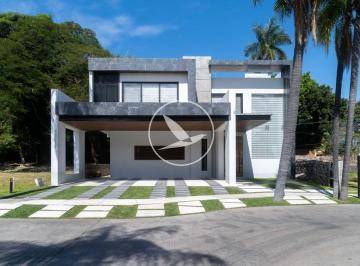Casa de 4 habitaciones, Cuernavaca · Casa Nueva Contemporánea en Palmira con Vigilancia