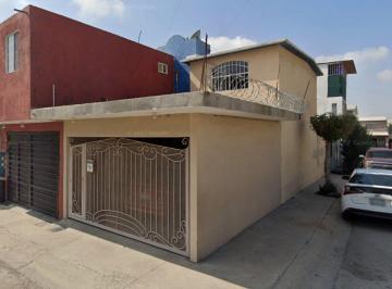 Casa de 3 habitaciones, Tijuana · Casa en Venta en Col El Refugio Tijuana B. C.