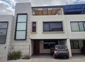 Casa de 3 habitaciones, Cuautlancingo · Venta de Casa en Álamo Residencial, Puebla, Zona Centro Comercial Cruz del Sur