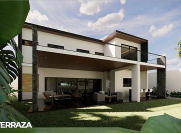 Casa · 781m² · 4 Recámaras · 4 Estacionamientos · Casa en Lagos del Sol / Home in Lagos del Sol