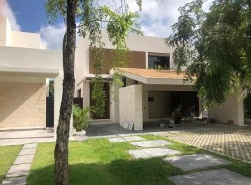 Casa · 450m² · 4 Recámaras · 4 Estacionamientos · Hermosa Casa Nueva en Lagos del Sol / Beautiful New Home in Lagos del Sol
