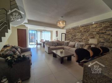 Casa · 186m² · 2 Recámaras · 2 Estacionamientos · Casa - Fraccionamiento Cumbres de Juriquilla