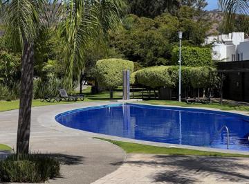 Terreno / Lote , Tlajomulco de Zúñiga · Terreno en Venta en Sendero Las Moras
