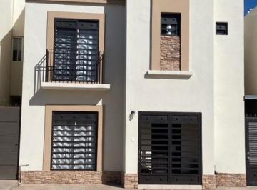 Venta de bonita casa.

Adquisición solo con RECURSOS PROPIOS.

Contamos con el m · Venta de Casa en Calle Salamantino, Col. Las Provincias, Hermosillo, Sonora