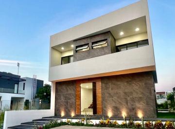 Casa de 4 habitaciones, Bahía de Banderas · Casa en Venta en Flamingos Residencial: Lujo y Seguridad Para Disfrutarse Cada Día