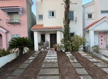 Casa · 3 Recámaras · 2 Estacionamientos · Casa en Venta en Stanza Toscana
