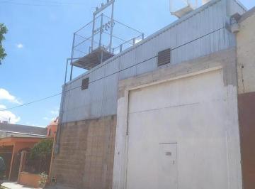 Bodega comercial · 200m² · 4 Estacionamientos · Bodega en Venta en Lerdo Durango