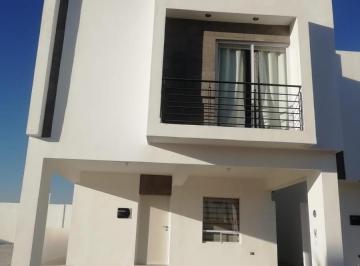 Casa · 127m² · 3 Recámaras · 2 Estacionamientos · Casa en Venta Paseo Aurea Torreon