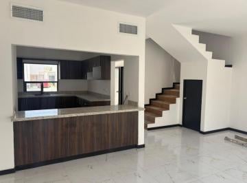 Casa · 136m² · 3 Recámaras · 2 Estacionamientos · Casa en Venta en Av Bravo Torreon Coah.