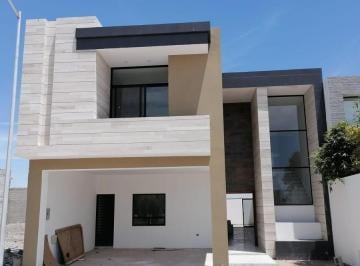 Casa · 280m² · 4 Recámaras · 2 Estacionamientos · Casa en Venta en Palma Real en Torreon Coah.