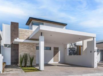 Casa · 198m² · 3 Recámaras · 2 Estacionamientos · Casa en Venta Modelo Baku Palma Real, Torreon
