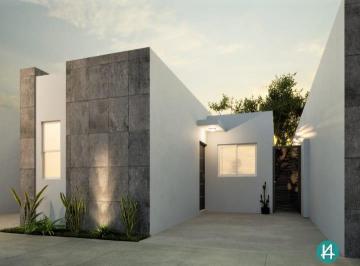 Casa · 90m² · 2 Recámaras · 1 Estacionamiento · Casa en Venta en Villa del Nogal en Gomez Palacio, Dgo
