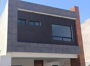 Casa · 160m² · 3 Recámaras · 2 Estacionamientos · Casa Residencial Venta en Quintas del Palmar, Viñedos, Torreón, Coah.