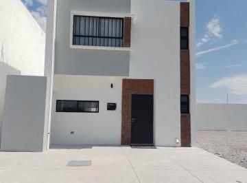 Casa · 126m² · 3 Recámaras · 2 Estacionamientos · Casa en Venta Paseo Aurea Torreon