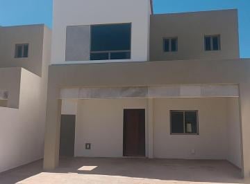 Casa · 176m² · 3 Recámaras · 2 Estacionamientos · Casa en Venta Viñedos Torreon Coahuila
