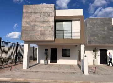 Casa · 174m² · 3 Recámaras · 2 Estacionamientos · Casa en Venta en Nogalera Residencial, Gomez Palacio, Dgo