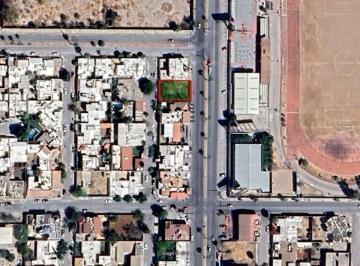 Terreno comercial · 410m² · Terreno Comercial en Renta en Paseo de La Rosita