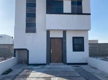 Casa · 82m² · 2 Recámaras · 2 Estacionamientos · Casa en Venta en Tabachines, Gómez Palacio